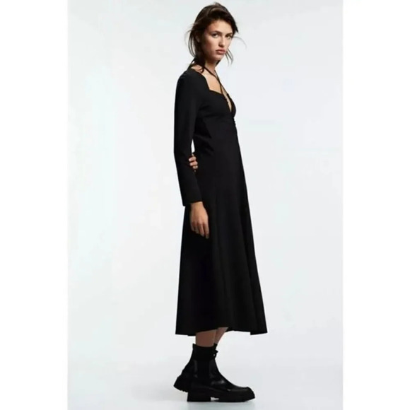 ZARA Midi Dress With Slit Strappy Cutout Top Long
Sleeve Black Dress - Picture 4 of 10